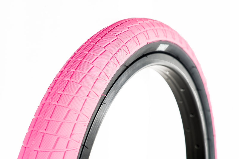 Family F2128 Tyre 18" x 2.1" Pink/Black