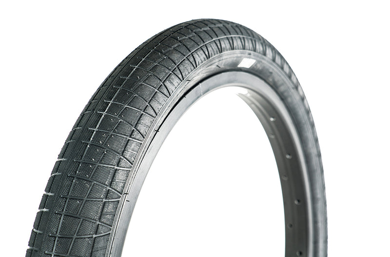 Family F2128 Tyre 20" x 2.3" Black/Black