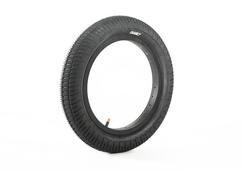 Family F641 Tyre 14" x 2.3" Black - Black/Black